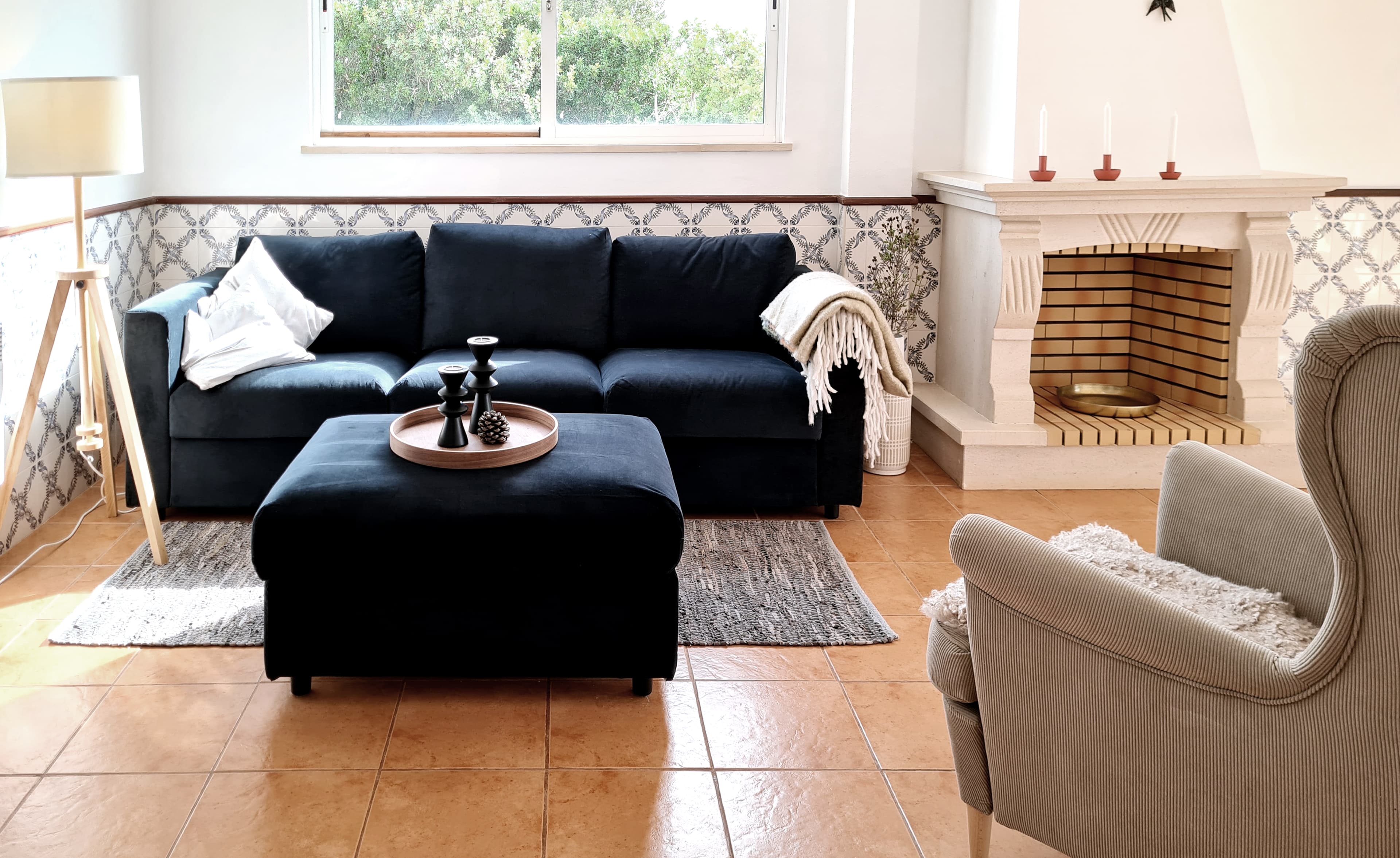 Living room sofa corner